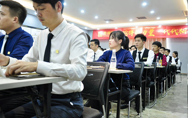 高调娱乐事业季度干部会议(图3)