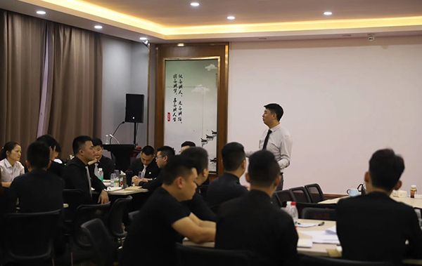 2019年高调事业店长及以上职级交流会(图7)